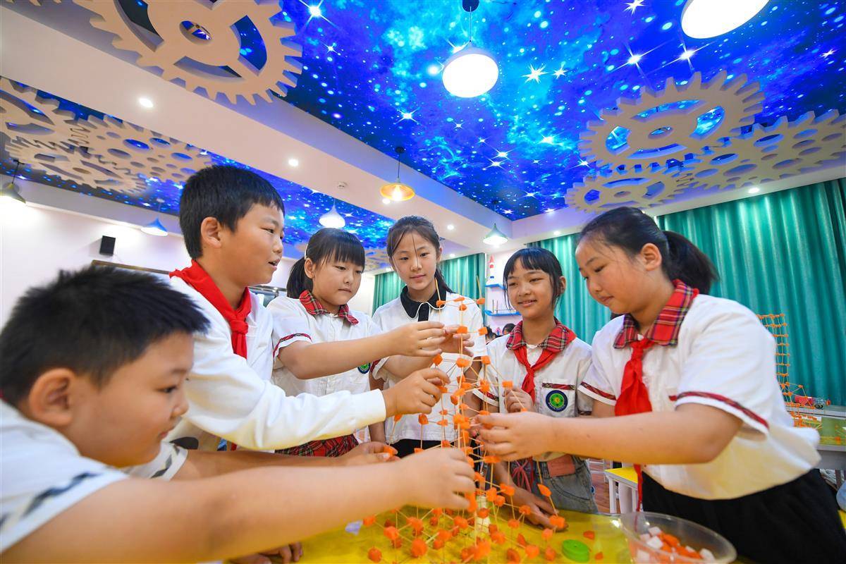 皇冠同级别